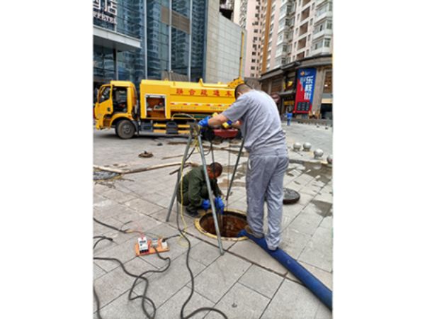 苏州怎样疏通厕所下水道（苏州快速疏通厕所下水道）