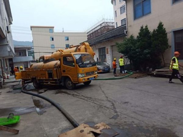 苏州街疏通厕所（苏州厕所马桶疏通）
