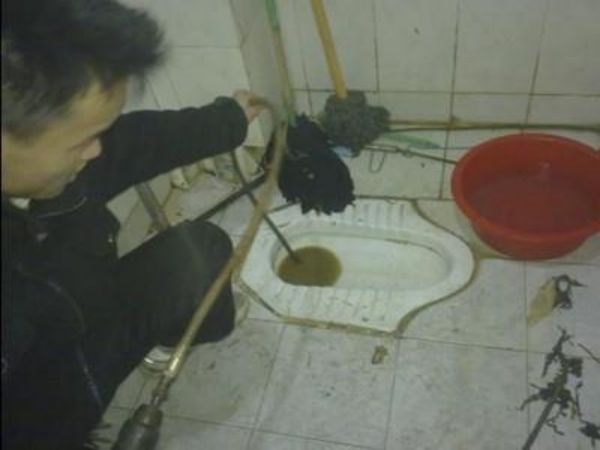 江苏小区管道疏通服务电话（苏州市政管道疏通电话）