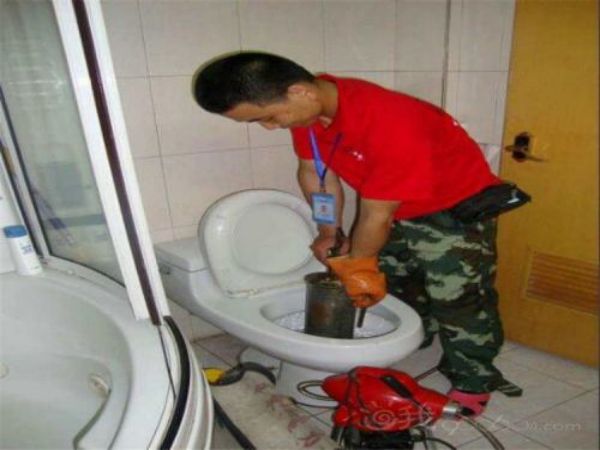 苏州如何疏通马桶（苏州怎么疏通马桶）